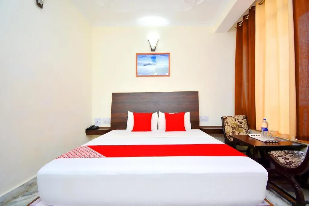 Vivek Palace Shimla 3*,
